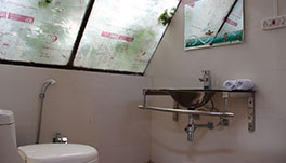 Uley Eco Resort, Leh Ladakh- Washroom